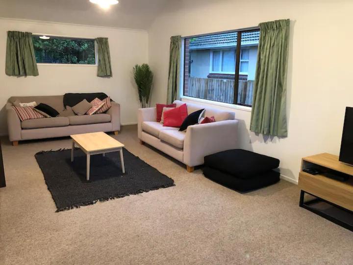 Apartment Town House